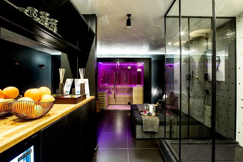 Chambre Avec Jacuzzi Sauna Privatif Apartment Brussels